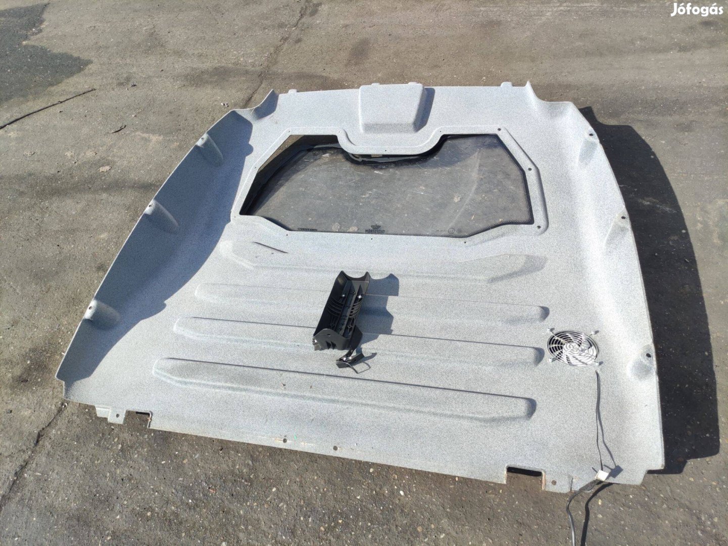 VW Caddy IV 2015-2020 ablakos térelválasztó hátfal válaszfal