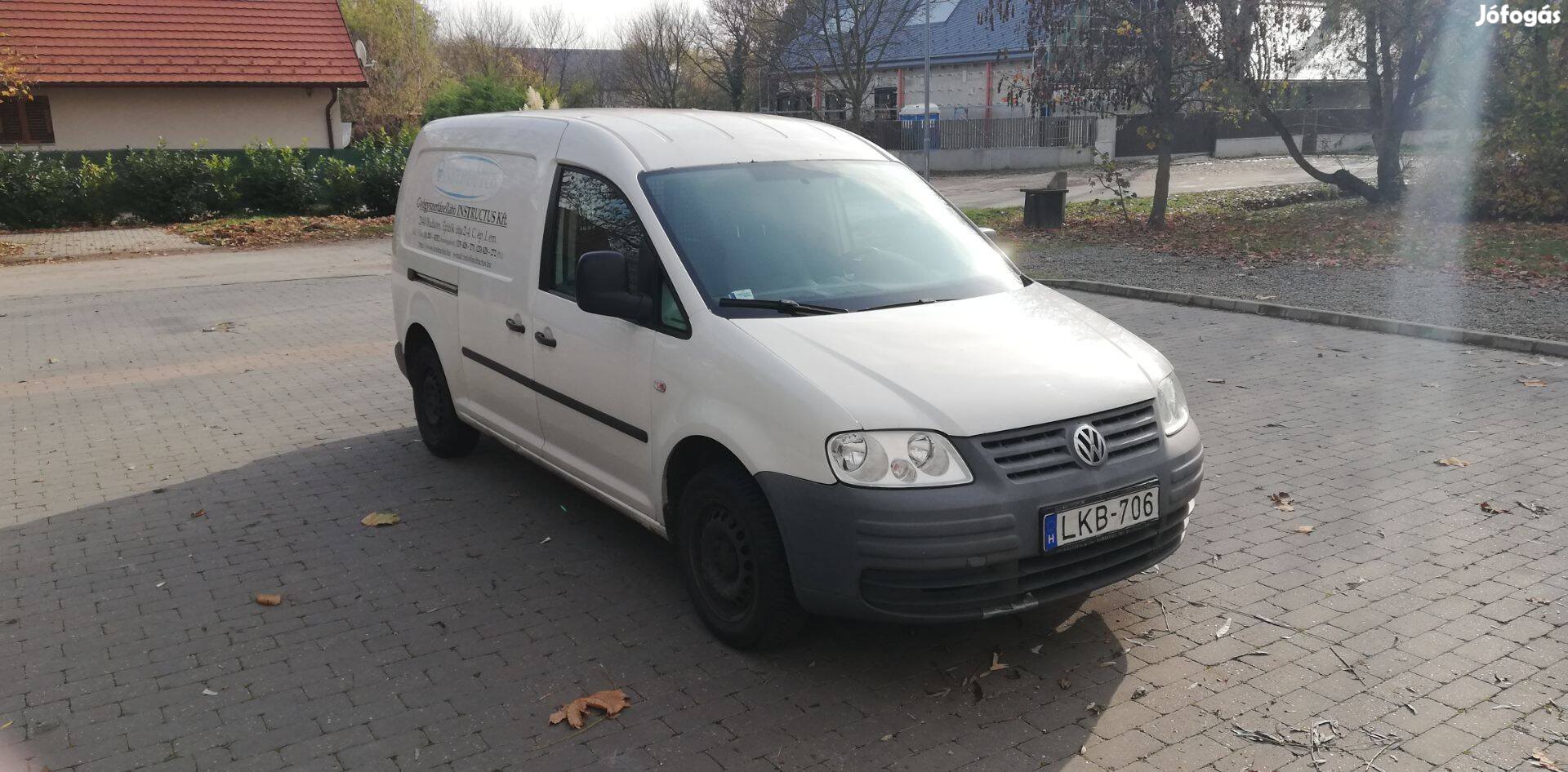 VW Caddy Maxi furgon eladó cégesen