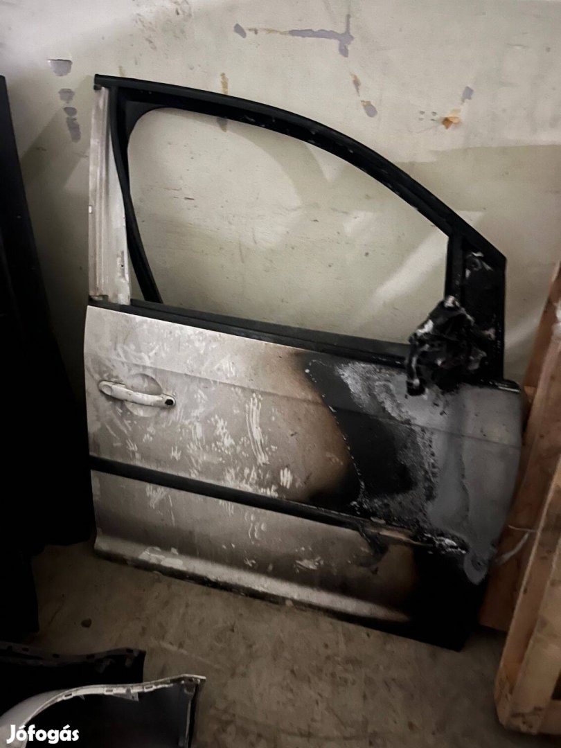 VW Caddy jobb első ajtó eladó! 2015-20
