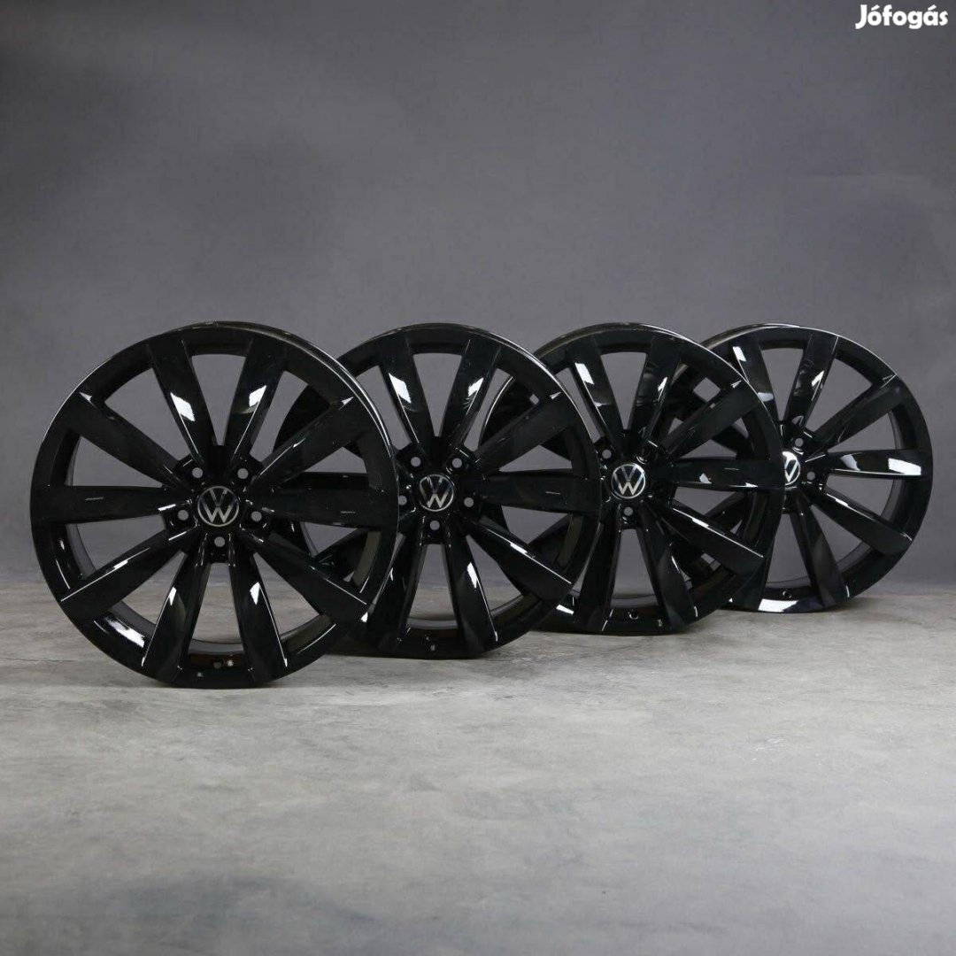 VW Chennai 8x19 ET40 5X112 57,1 lakk fekete gyári garnitúra