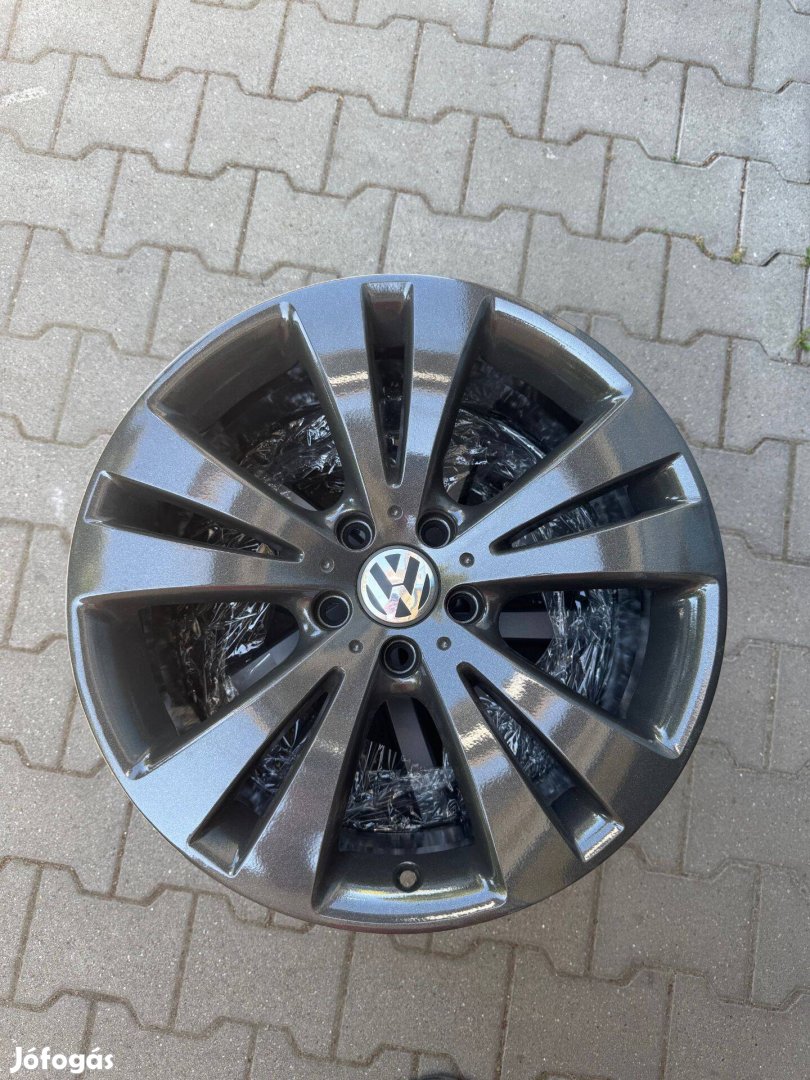 VW Chicago 8x18 ET44 5x112 57,1 garnitúra eladó!