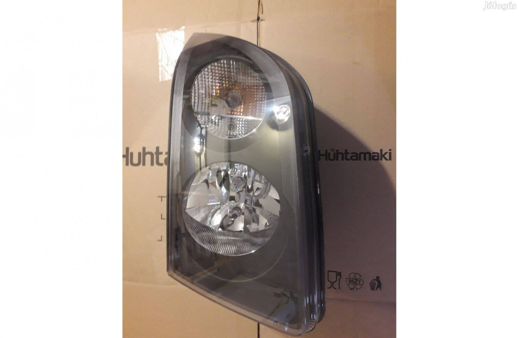 VW Crafter 30-50 jobb első fényszóró