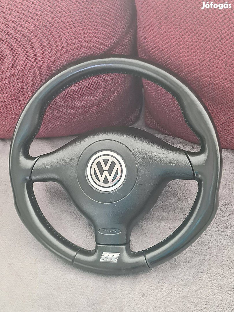 VW Golf 4 R32 Kormány