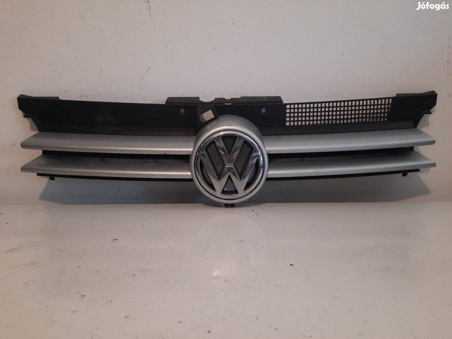 VW Golf 4 díszrács, hűtőrács