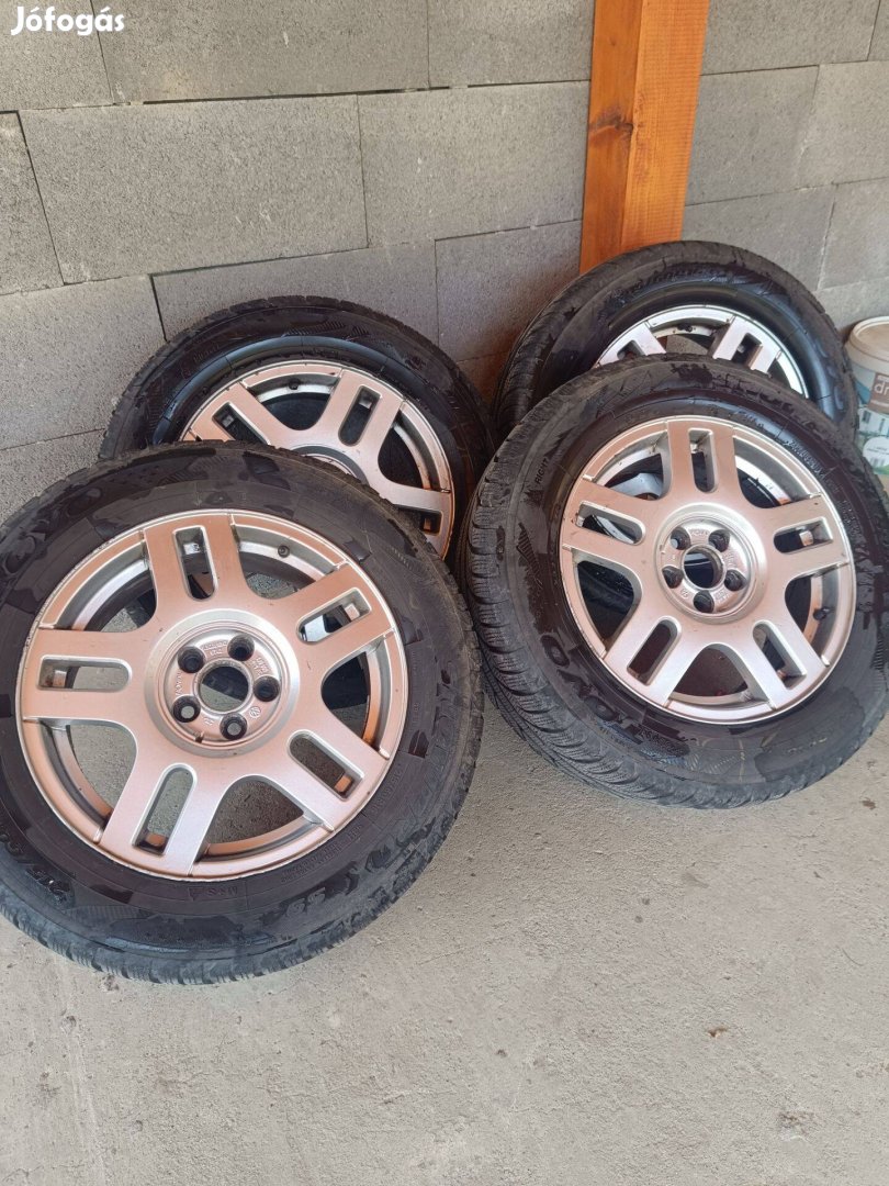 VW Golf 4 gyári felni szett 5x100