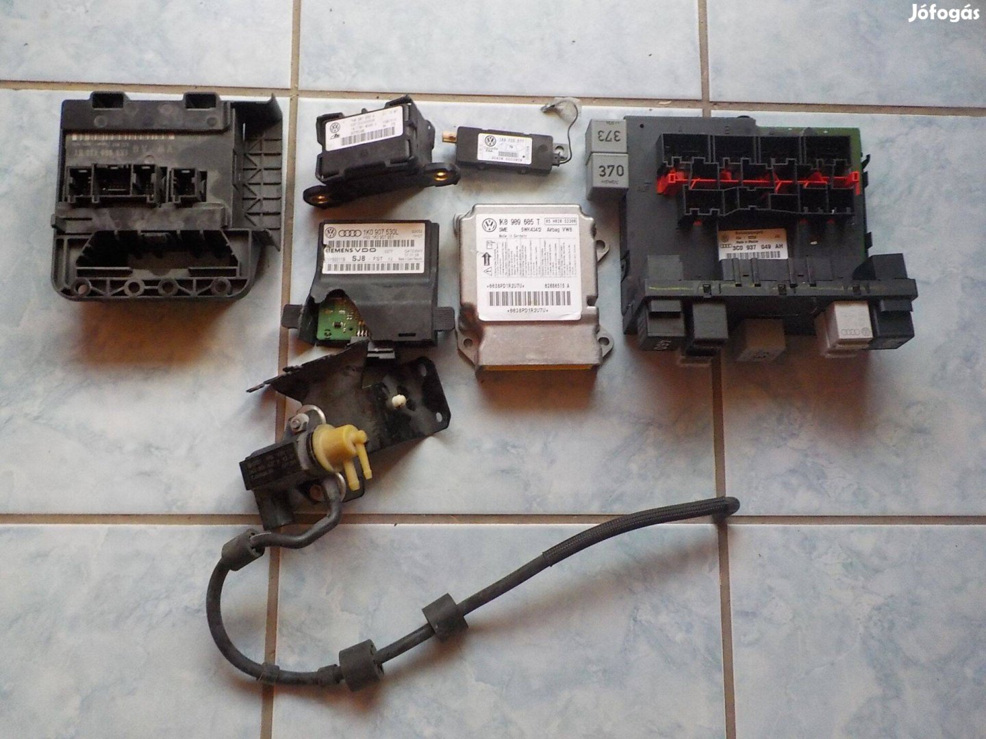 VW Golf 5 Variant,2008-as,1,9PDTDI-ről:sérűlt-hibátlan elektronikák