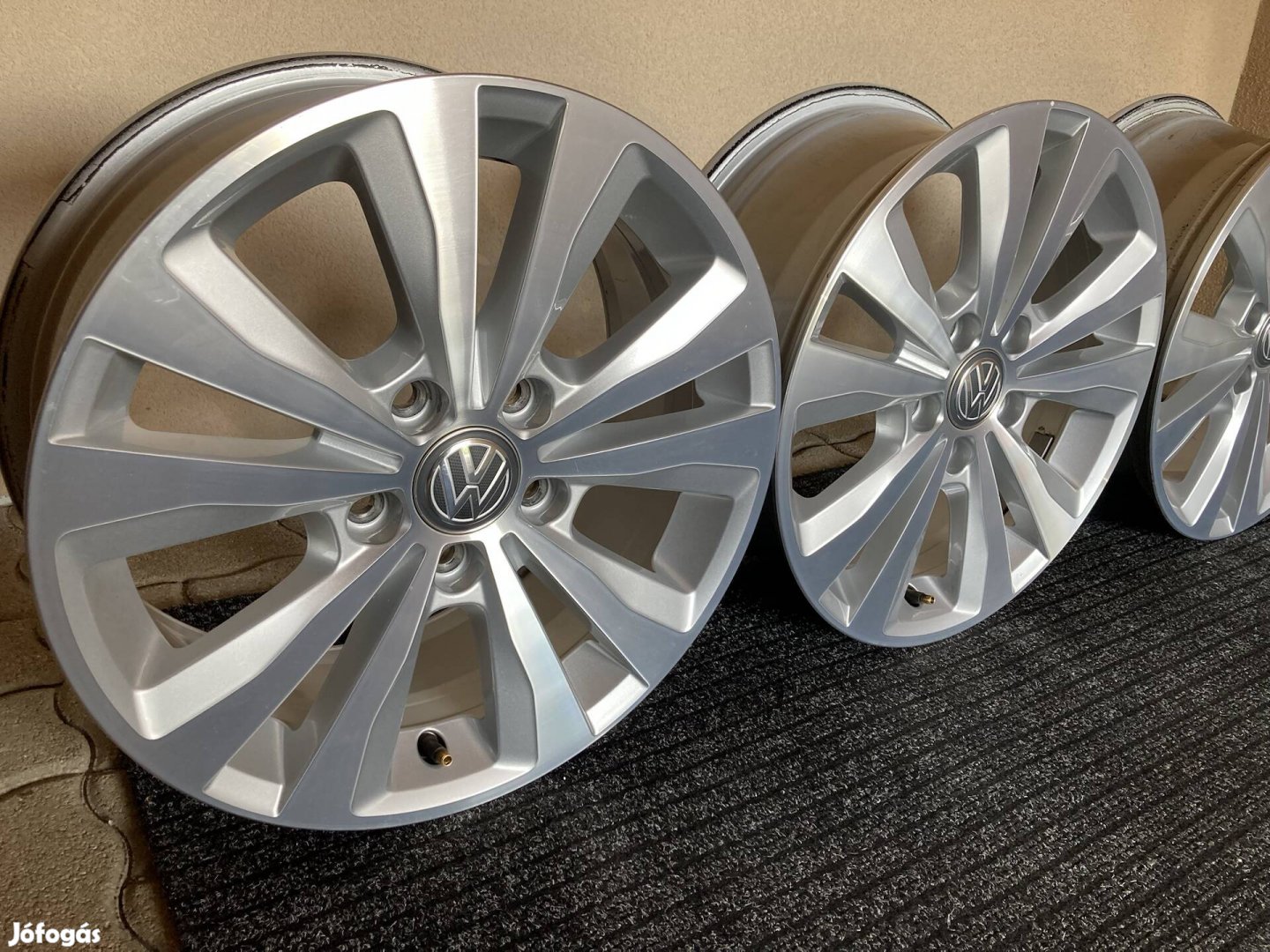 VW Golf 5x112 16" Gyári Alufelni