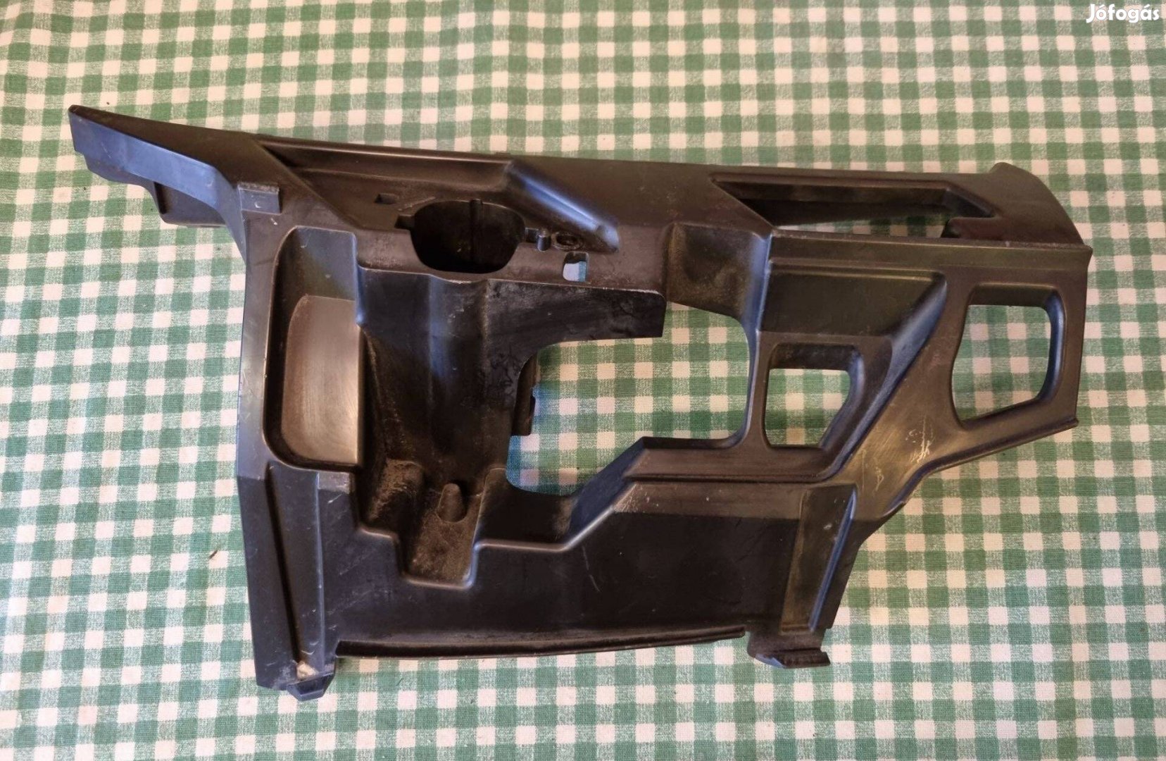 VW Golf 6 VI jobb első lökhárító tartó 5K0807724