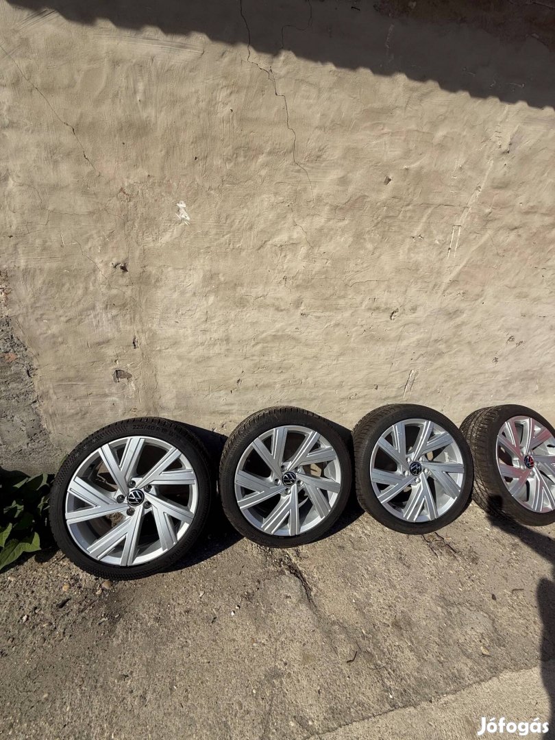 VW Golf Bergamo alufelni eladó (gumi + felni egyben)
