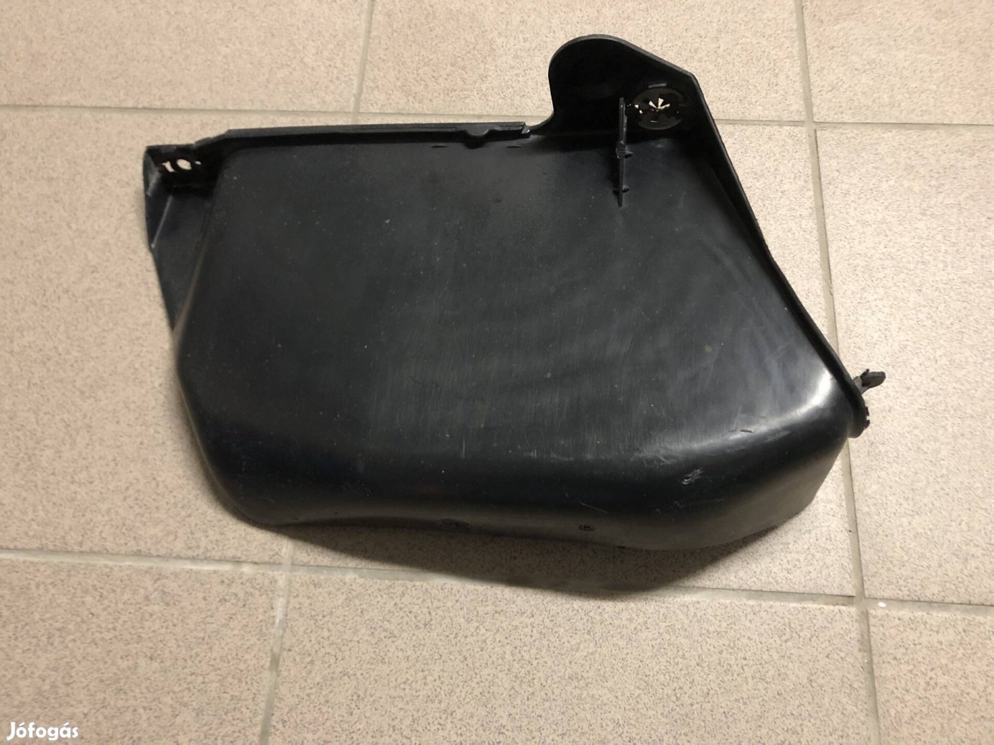 VW Golf III alsó szíjtárcsa takaró