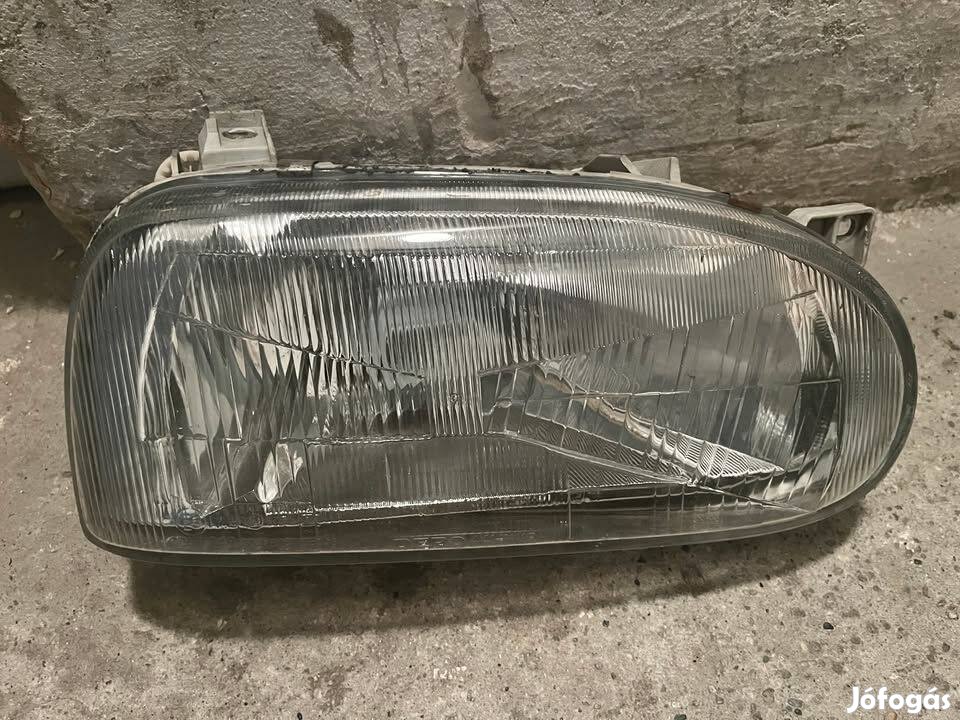 VW Golf III jobb első H4 lámpa