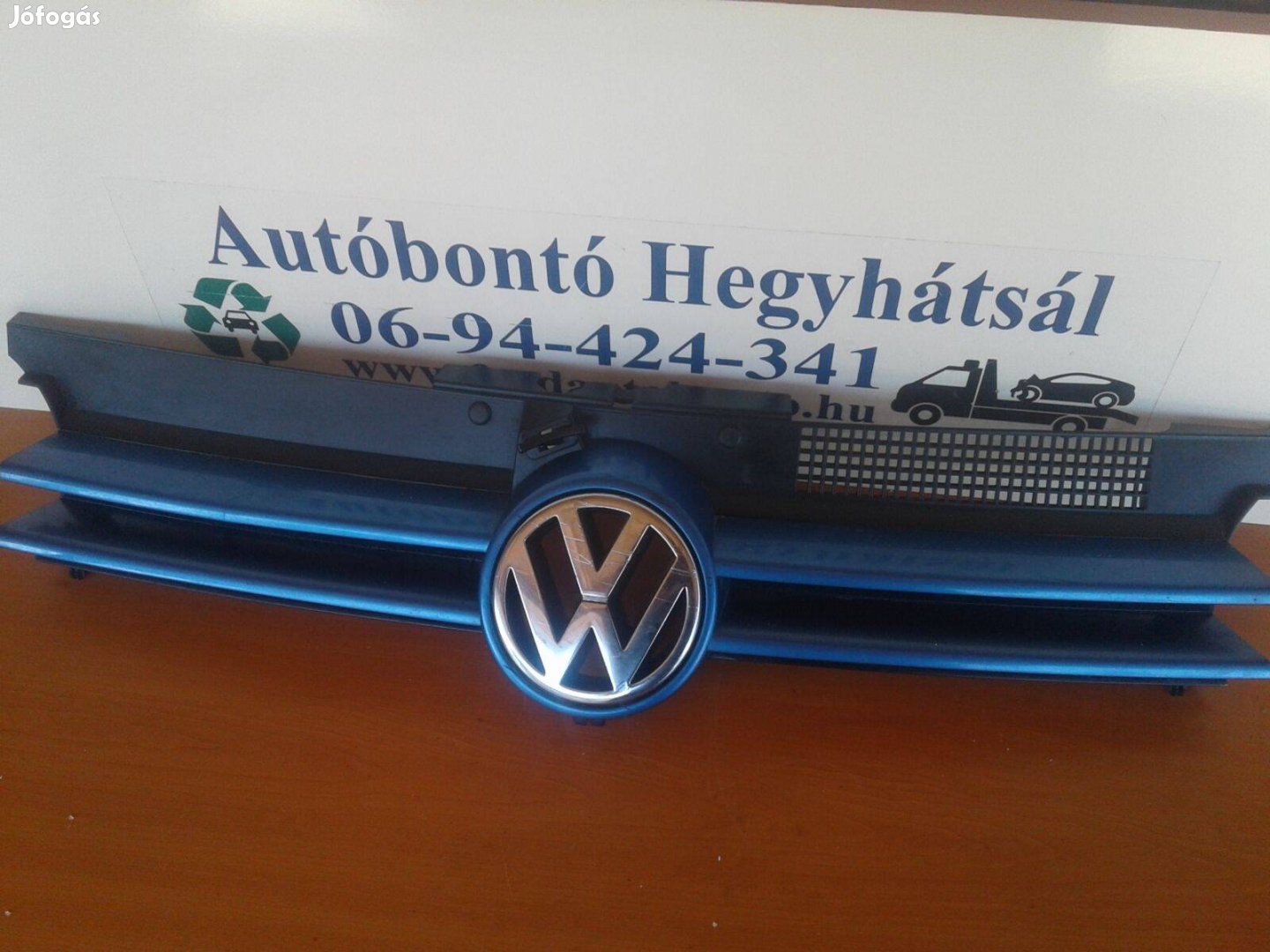 VW Golf IV 1.6B díszrács