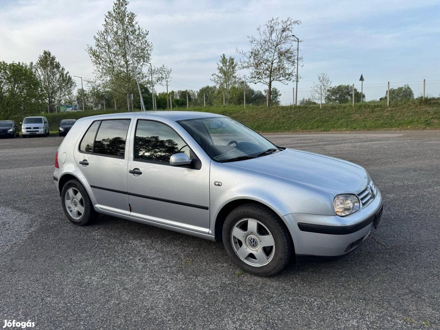 VW Golf IV bölcső lengőkarokkal rozsdamentes állapotban