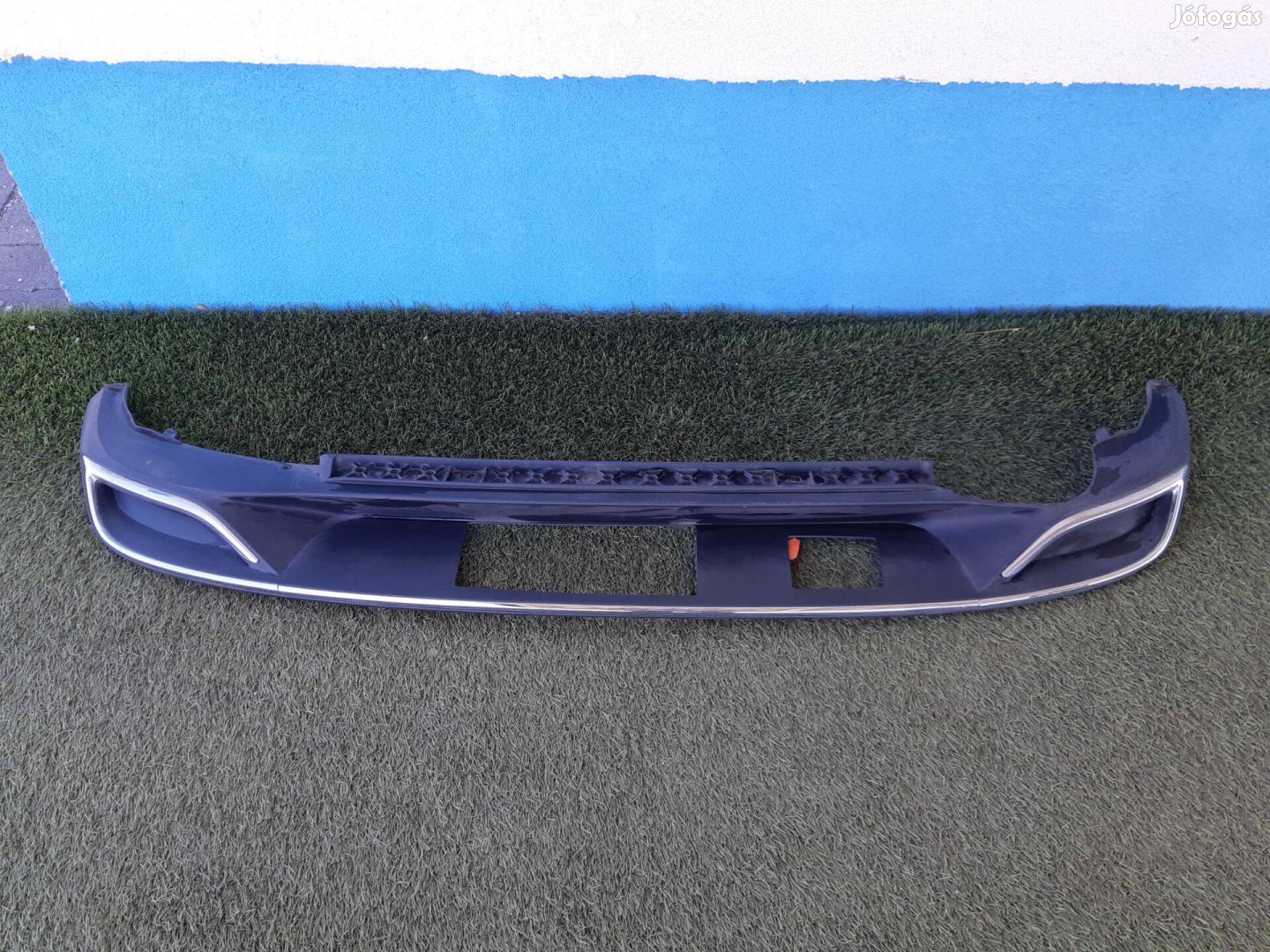 VW Golf Mk8 E Tsi hátsó lökhárító diffúzor 5H9807568C2