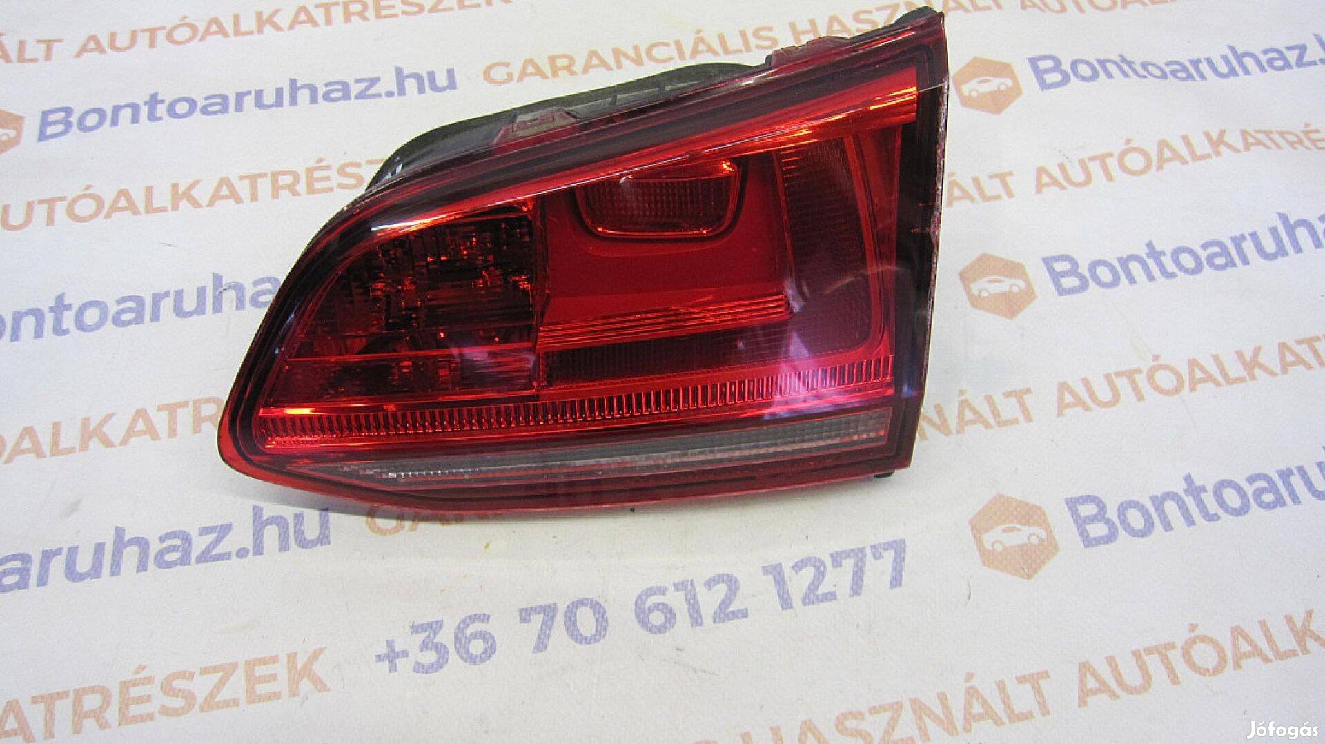 VW Golf VII Eladó gyári, bontott kombi jobb hátsó belső lámpa
