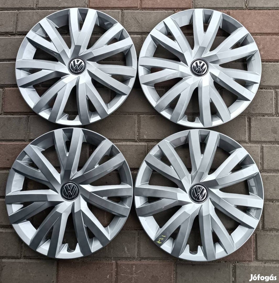 VW Golf VII új,gyári 16" dísztárcsa garnitúra 