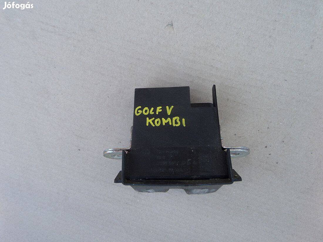 VW Golf V Kombi csomag tér ajtó zár szerkezet