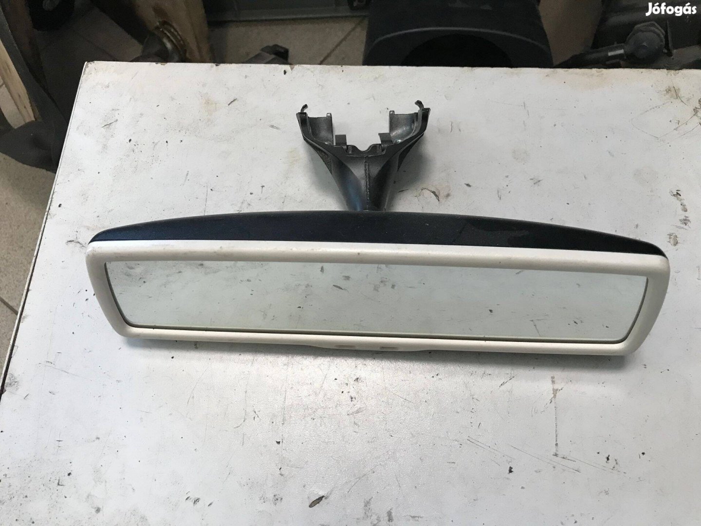 VW Golf V _ fényre sötétedő belső visszapillantó