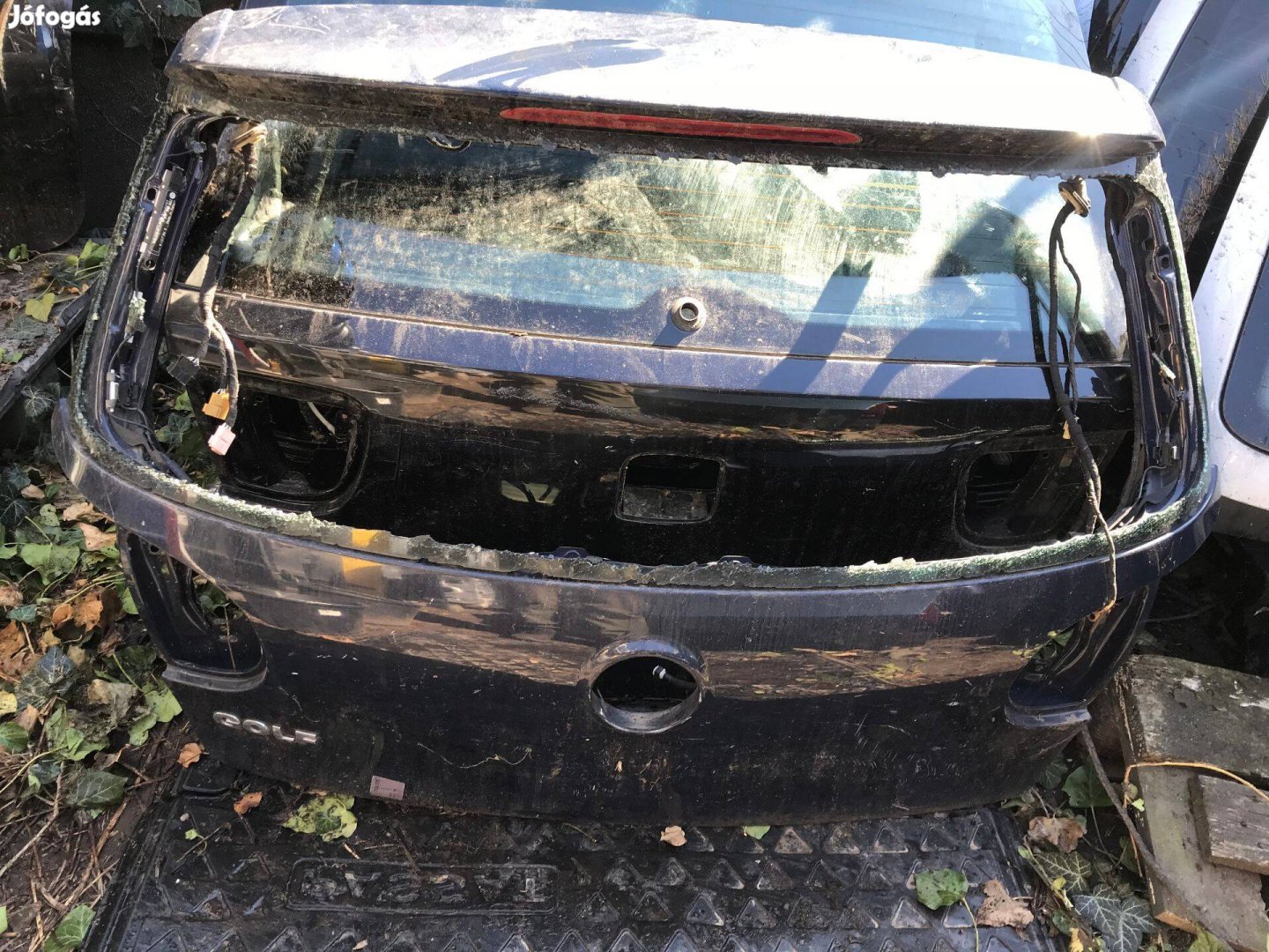 VW Golf V / üveg nélküli csomagtér ajtó