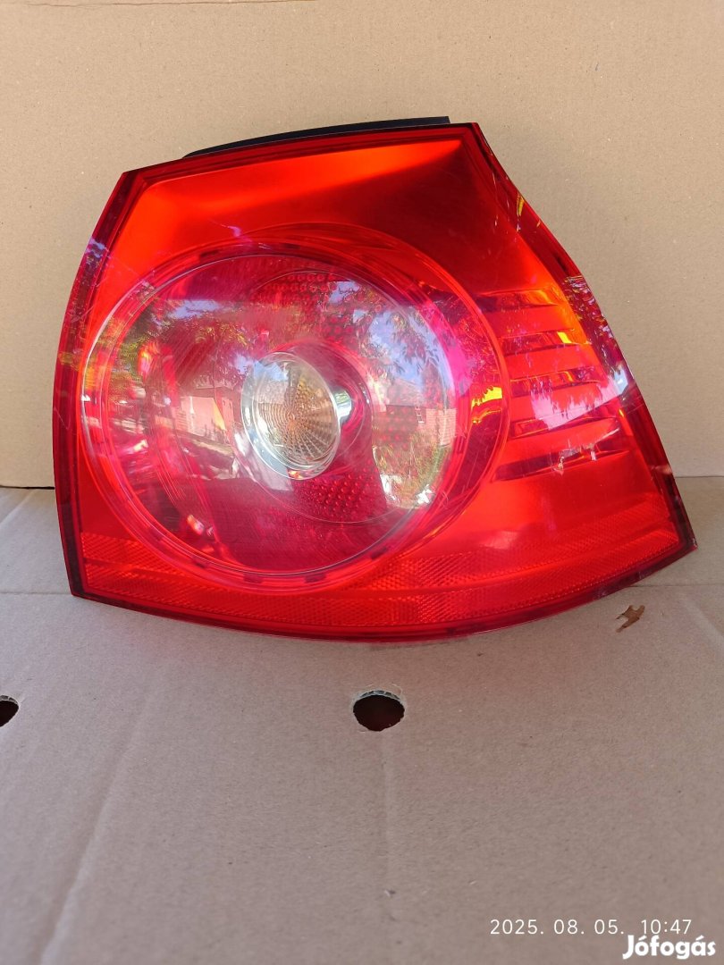 VW Golf V hátsó lámpa