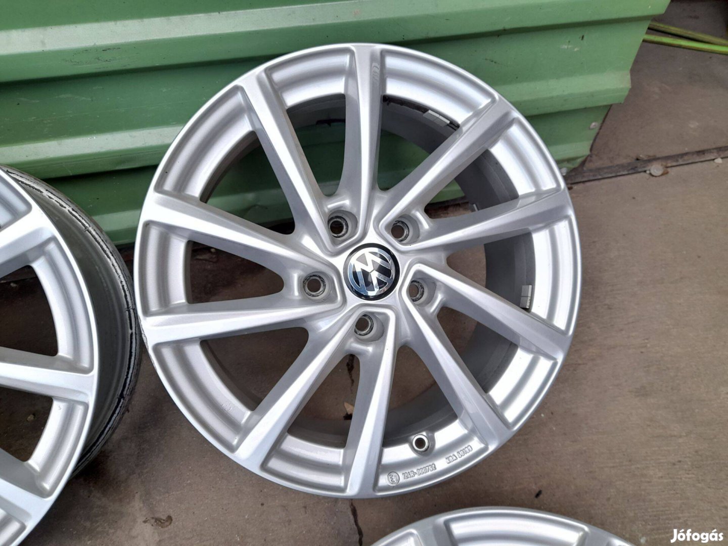 VW Golf touran caddy jetta t-roc alufelni 5x112 16"