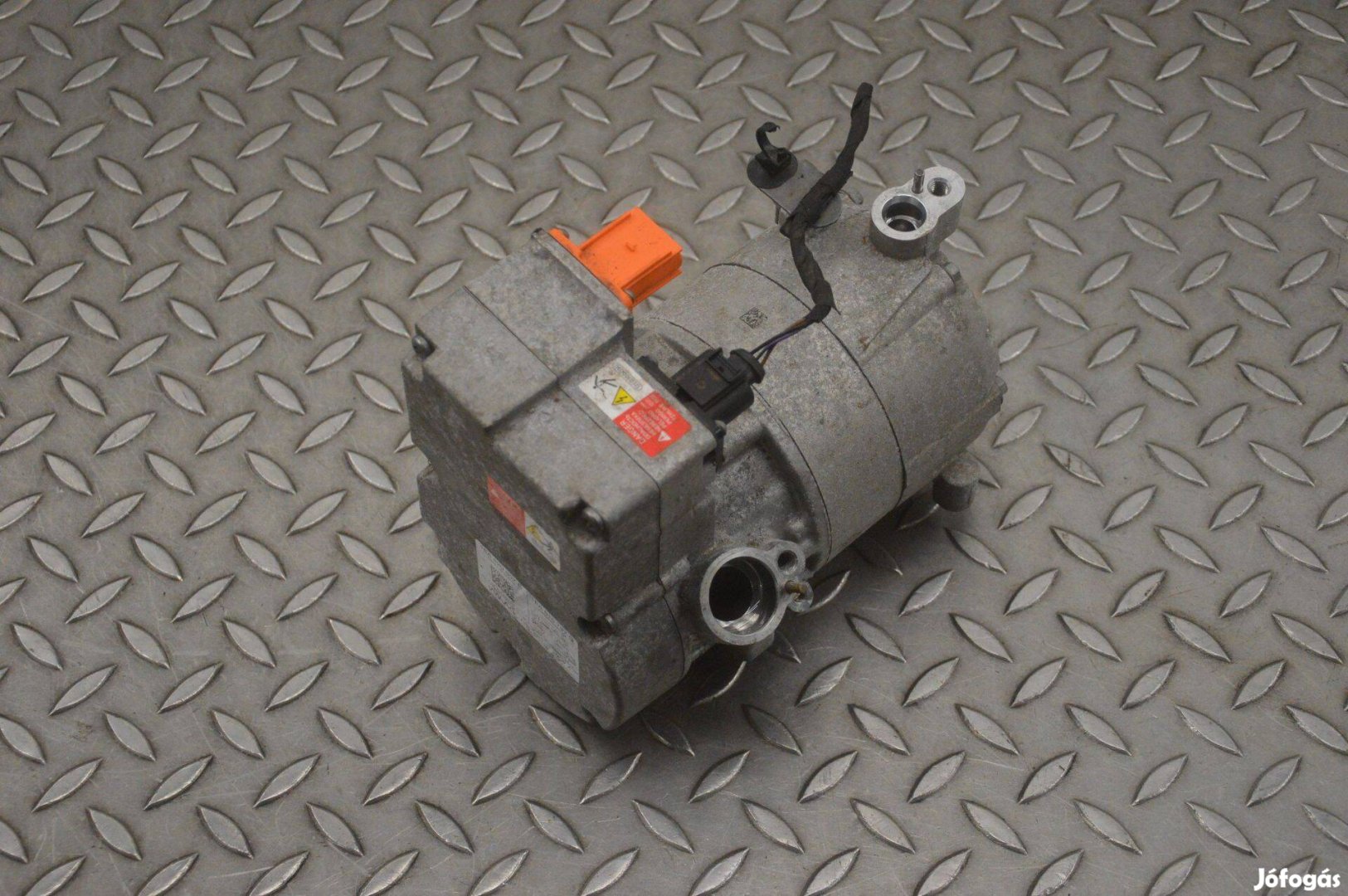 VW ID.3 150 LE klímakompresszor (használt) 1EA820807C