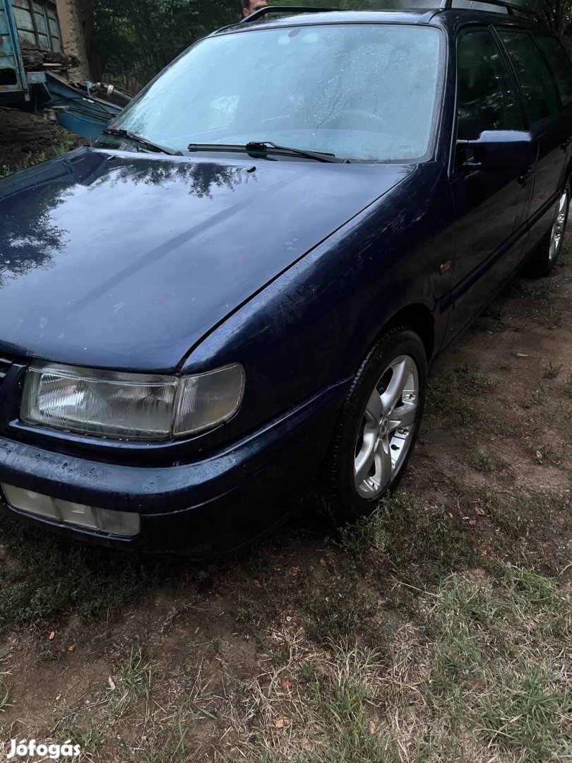 VW Passat 2.0 benzin alkatrészek