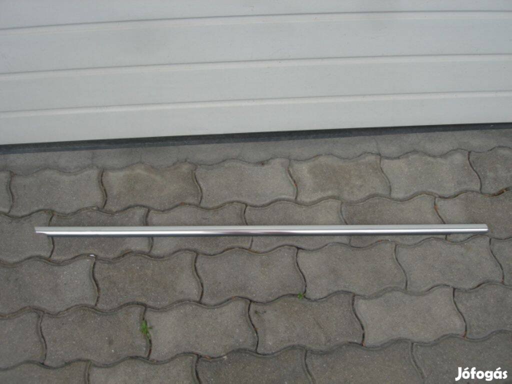 VW Passat 3A-s jobb első ajtó crom díszléc 3AA837476A