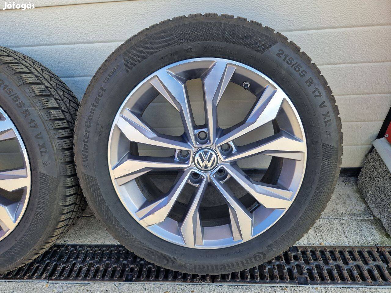 VW Passat 8 Alufelni garnitúra + téli gumi eladó