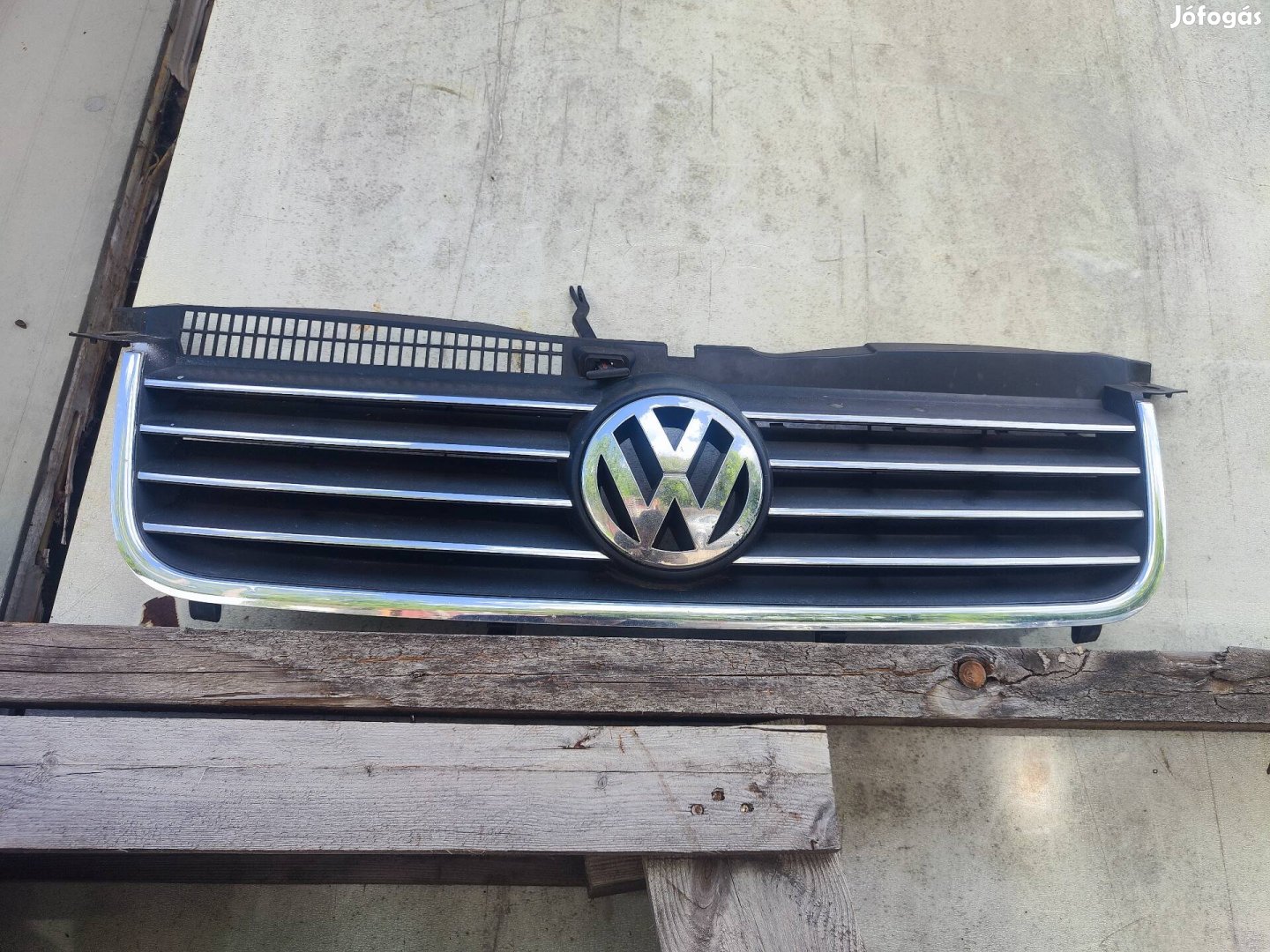 VW Passat B5.5 hűtőrács 