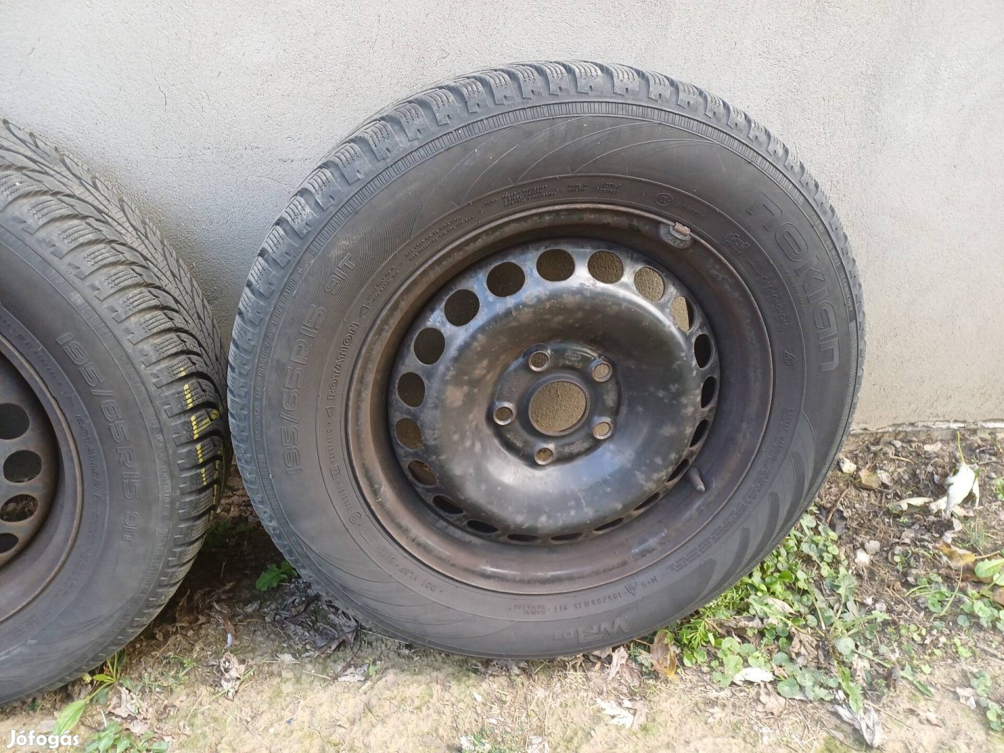 VW Passat B5-re Is kompatibilis lemezfelni gumiabronccsal R15