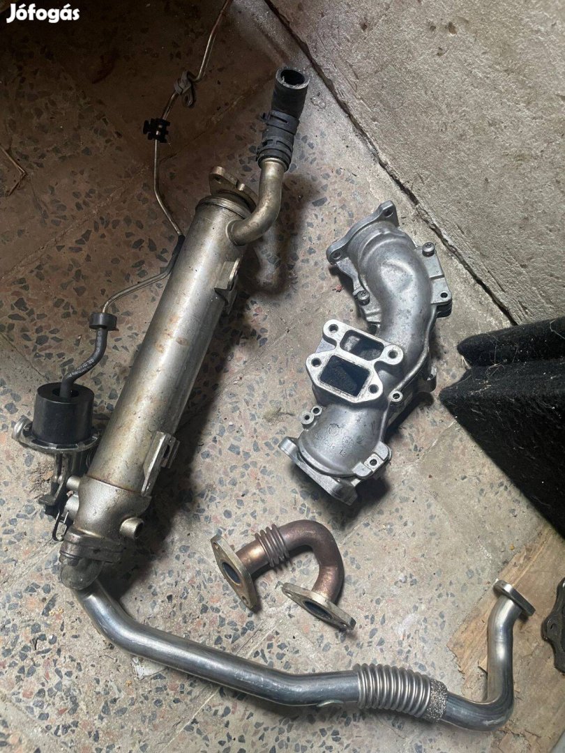 VW Passat B6 2.0 Crtdi EGR hűtő / Vízcső / Levegőcső / Olajcső