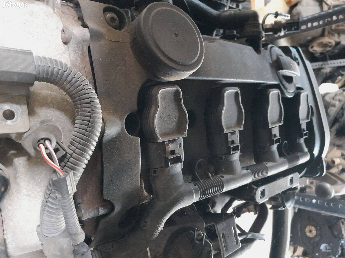 VW Passat B6 2.0 Fsi BLR motor eladó
