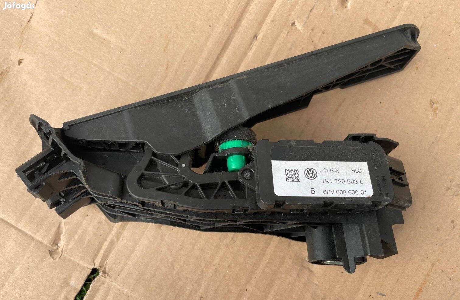 VW Passat B6 Gázpedál 1K1723503L , Kilométer óra 3C0920860 N