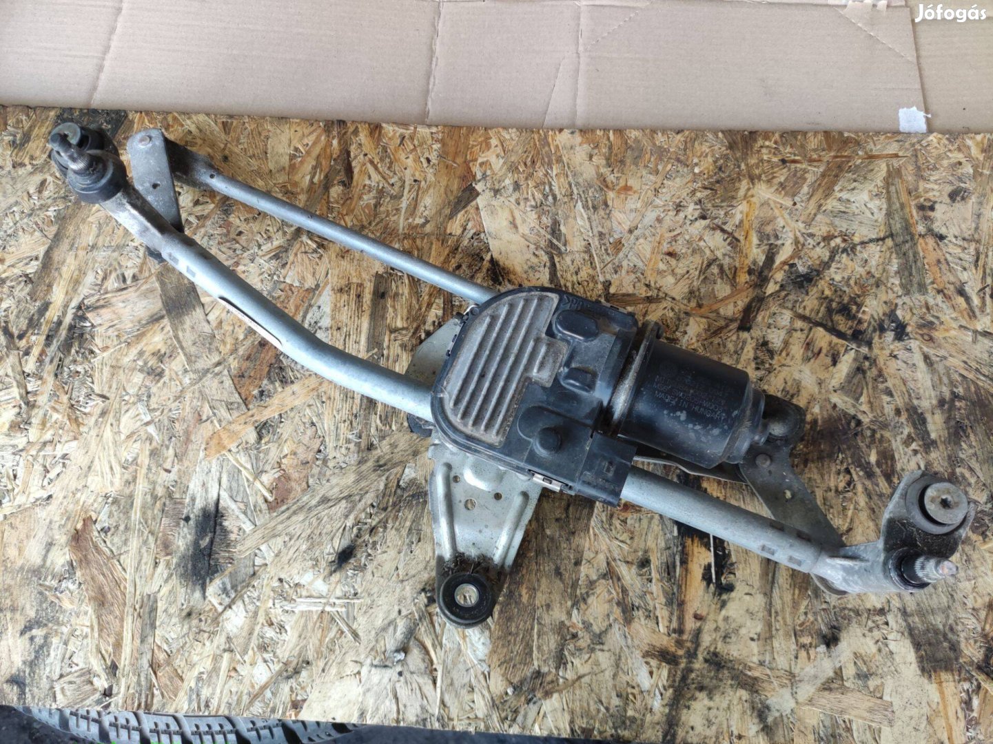 VW Passat B6 első ablaktörlő szerkezet + motor