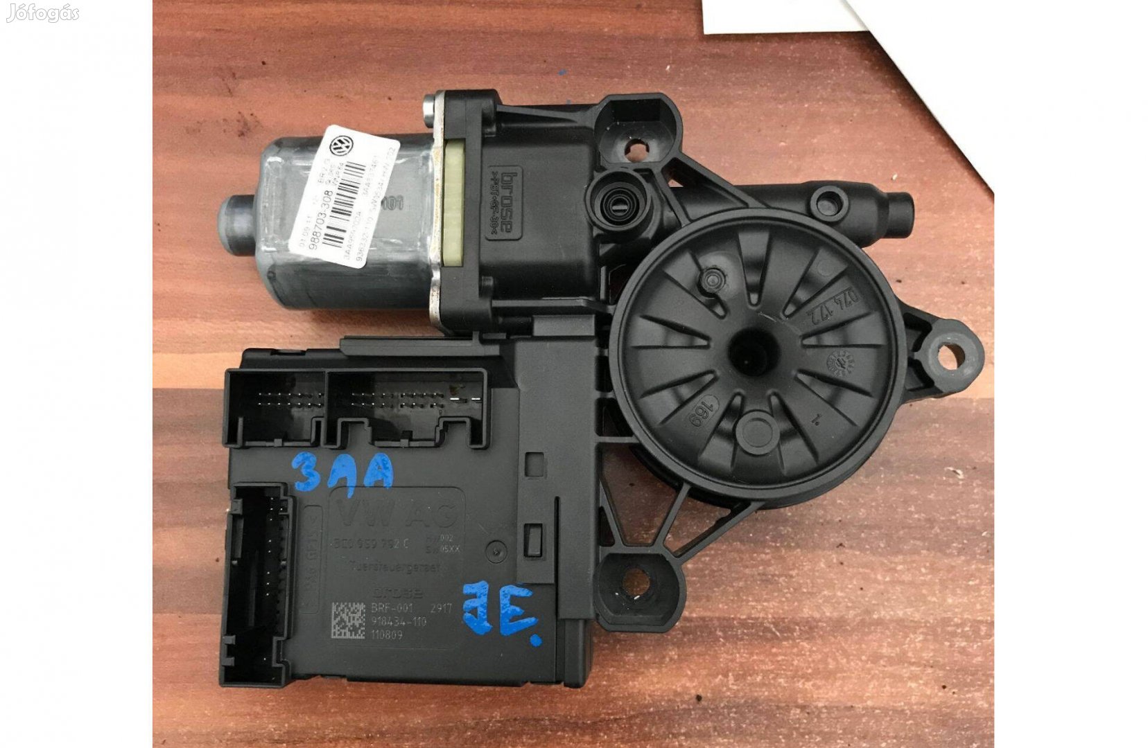 VW Passat B7 / jobb első ablakemelő motor 3C0 959 792 C