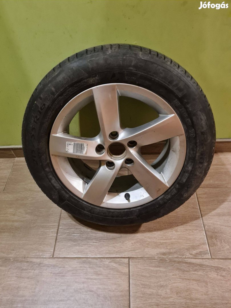 VW Passat B7 gyári alufelni gumival