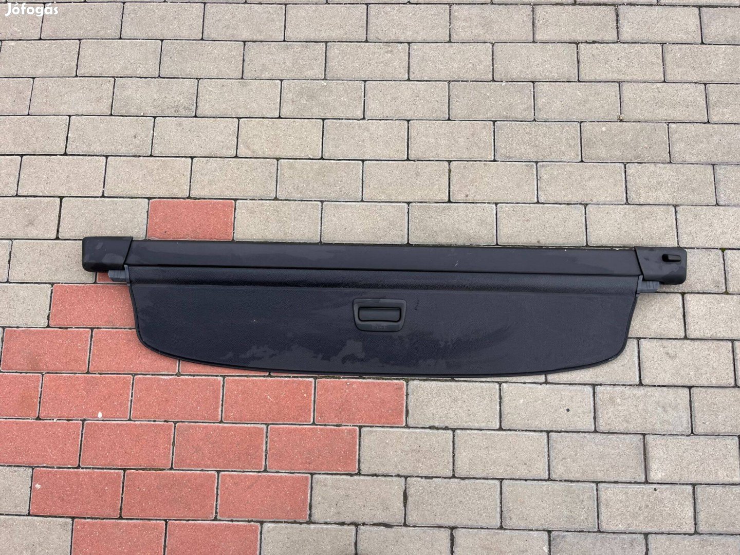 VW Passat B7 gyári csomagtérroló kalaptartó csomagtér roló