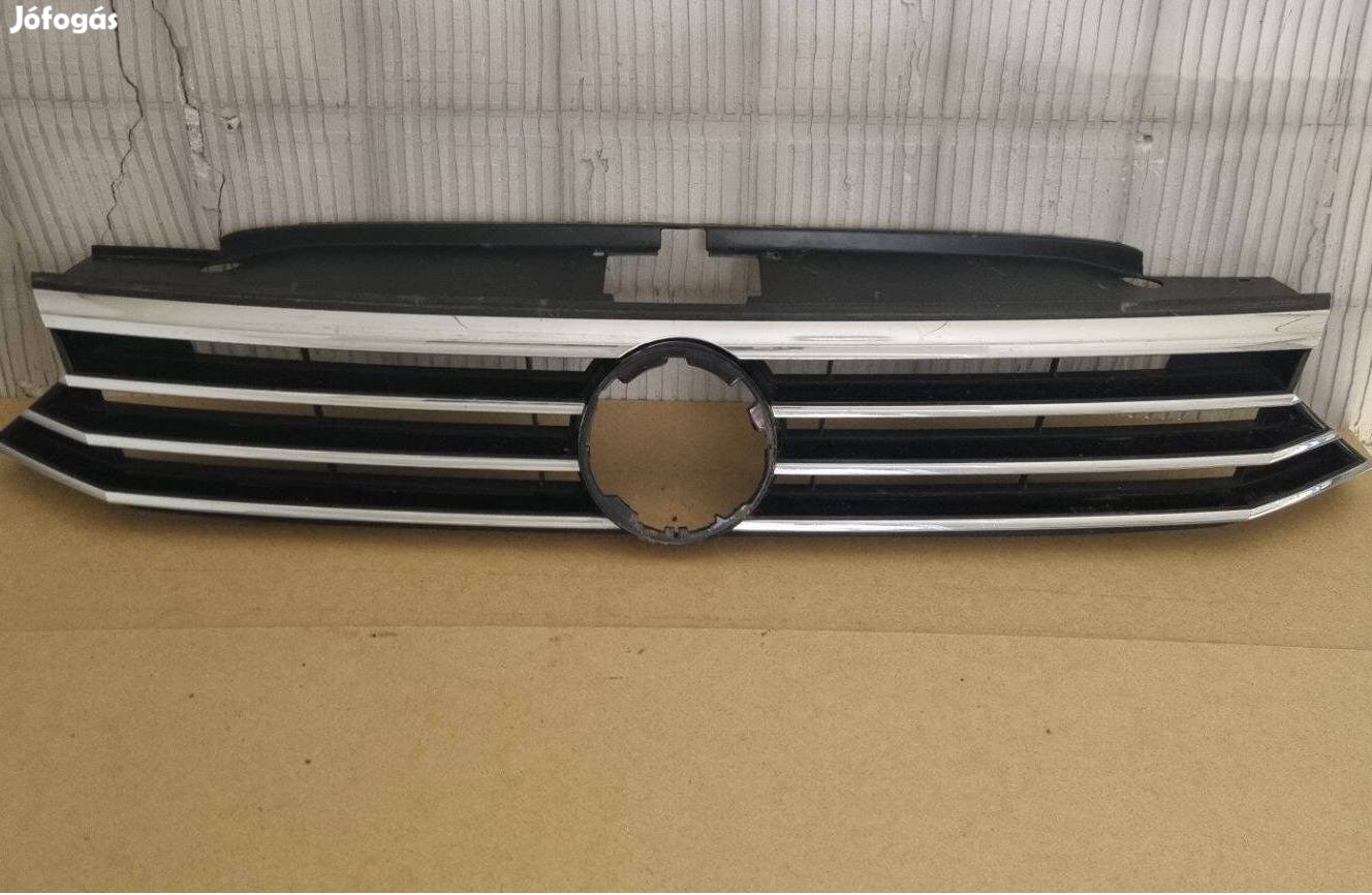 VW Passat B8 15- Díszrács hűtőrács 3G0853653