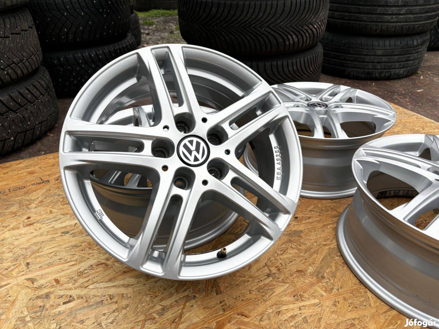 VW Passat B8 16" 5x112 gyári specifikus alufelni eladó 16 coll