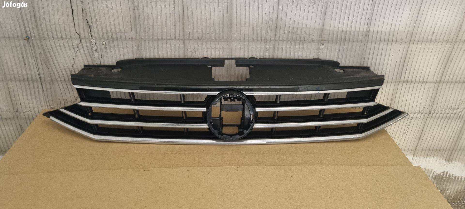 VW Passat B8 20- Facelift Díszrács hűtőrács 3G0853653N