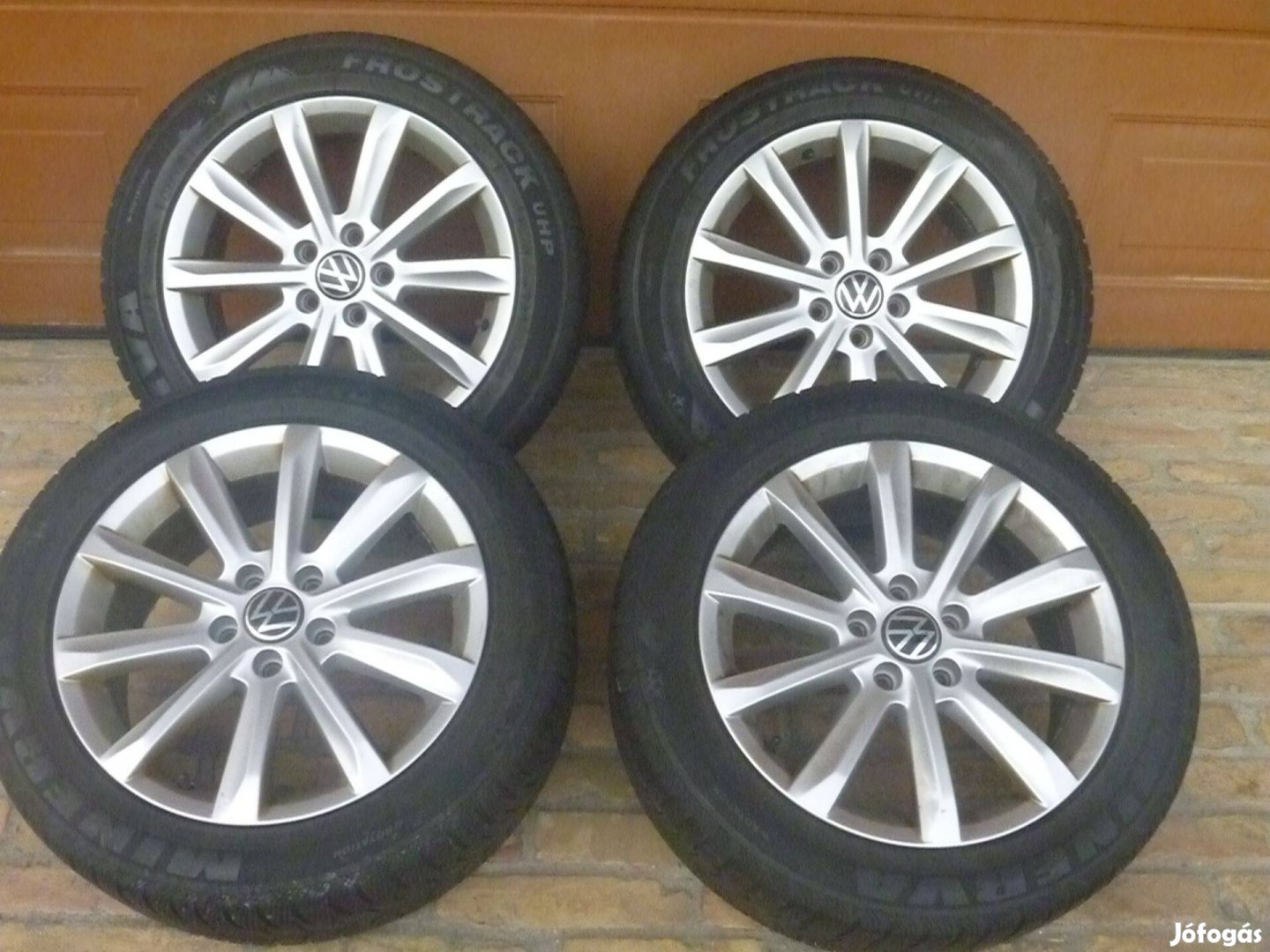 VW Passat B8 5X112 21555r17