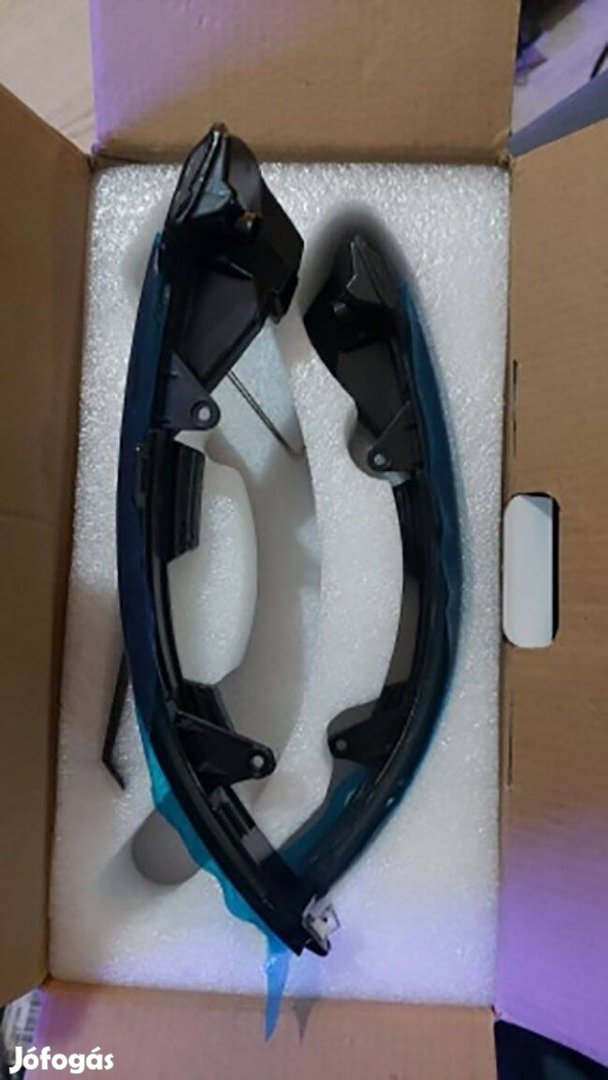 VW Passat B8, Arteon dinamikus futófényes oldal tükör irányjelző