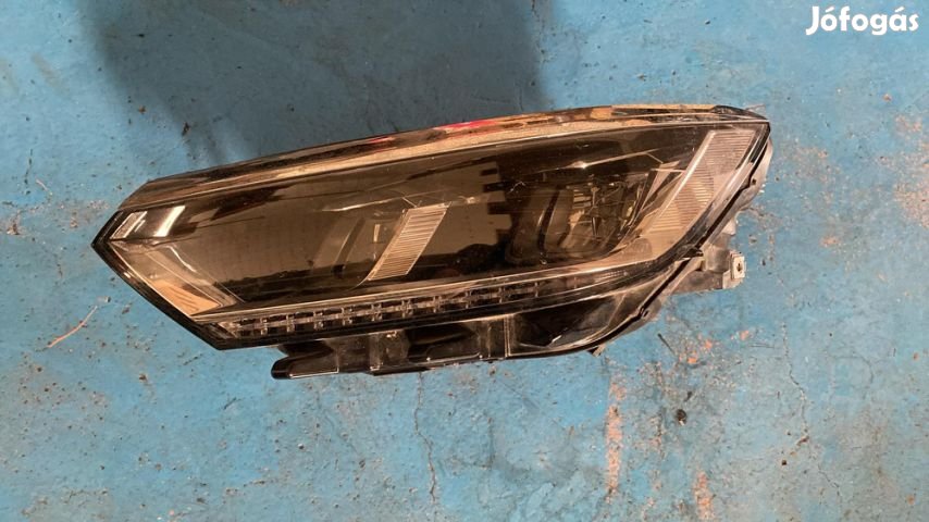VW Passat B8 bal első fényszóró (led) 3G1941035C eladó
