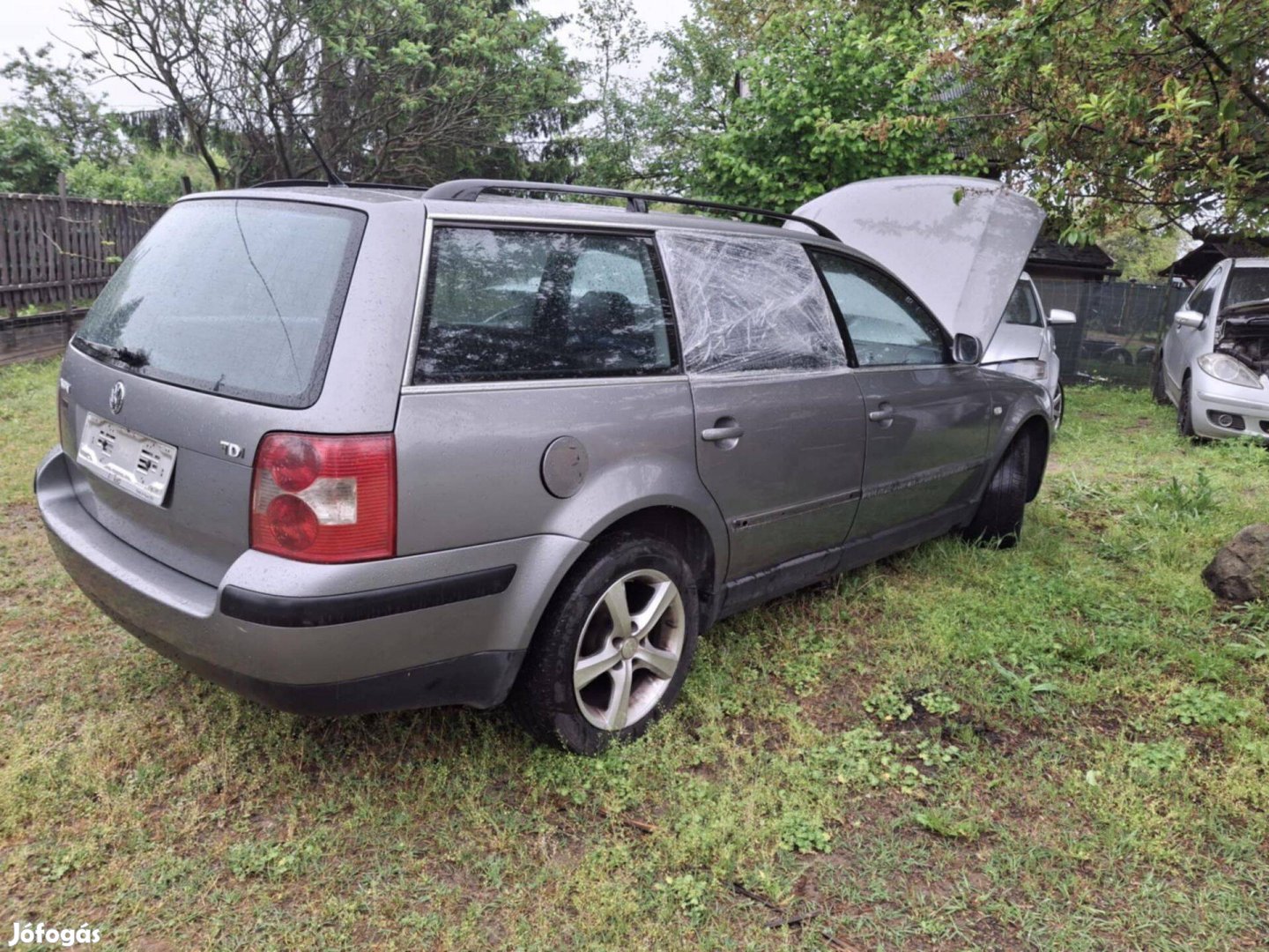 VW Passat B 5.5 LD7W jobb első ajtó rozsdamentes
