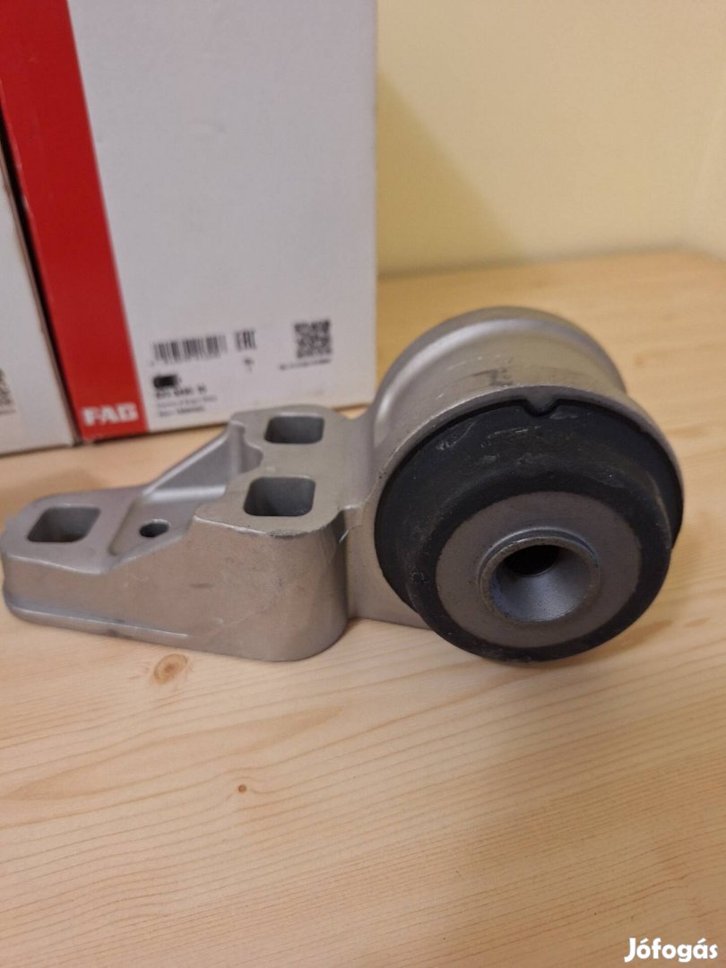 VW Passat b5 b5.5 variant hátsóhíd szilent 2db