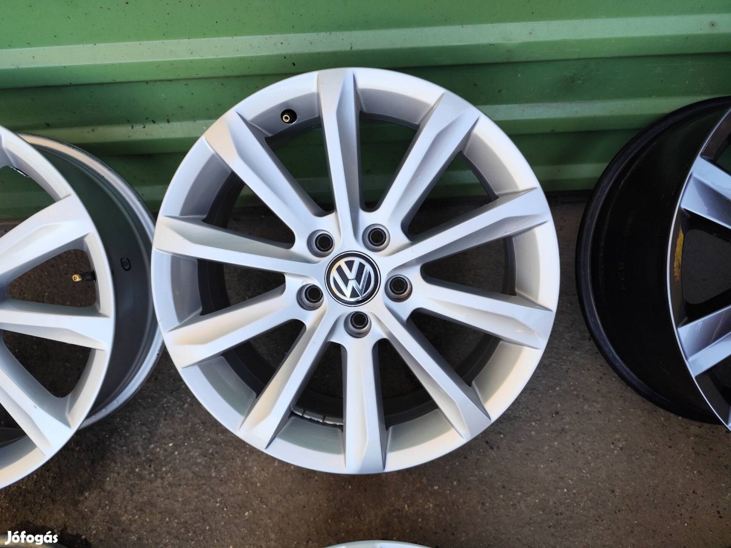 VW Passat b8 Helsinki gyári alufelni 5x112 17"