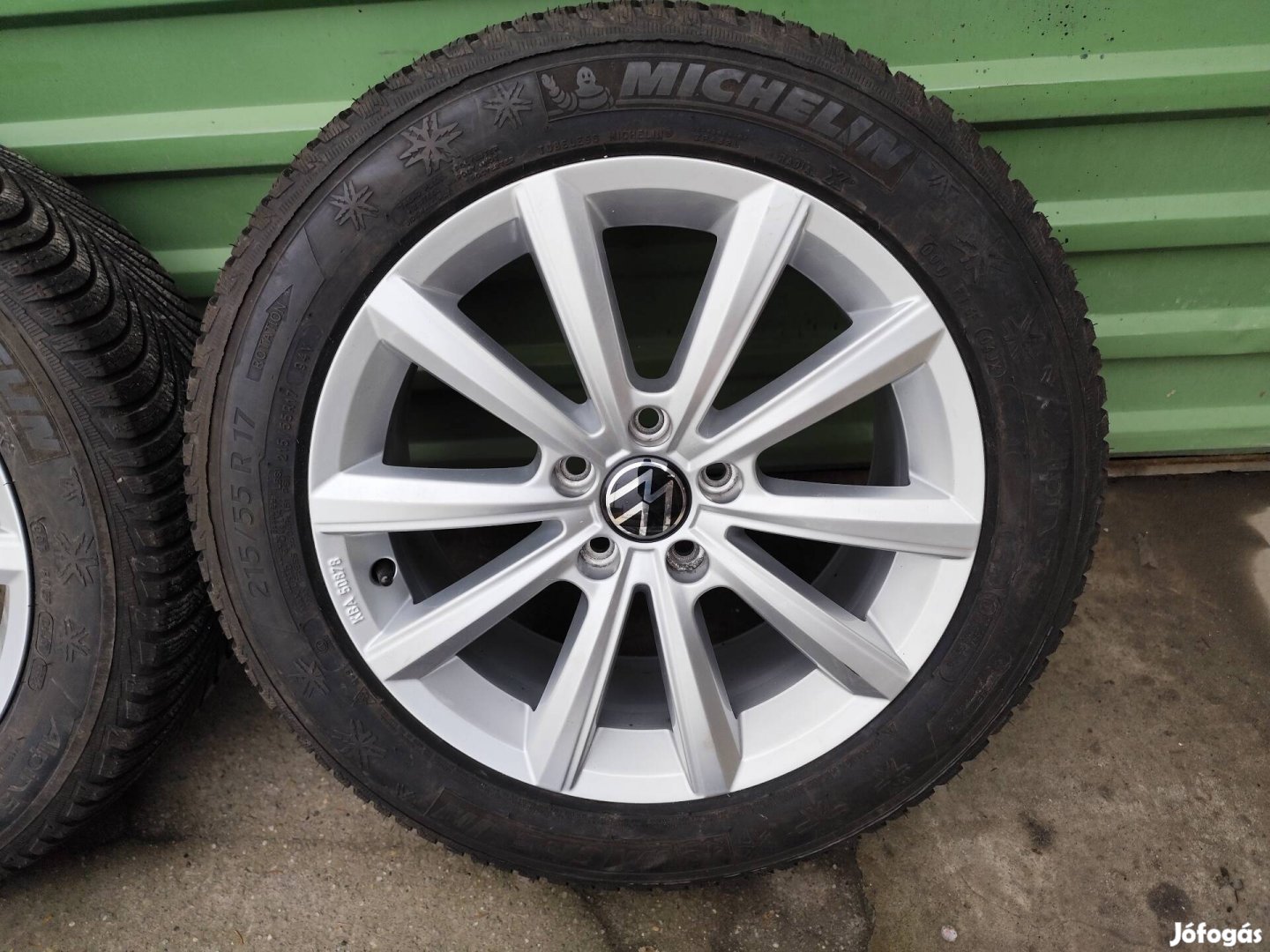 VW Passat b8 gyári alufelni 5x112 17"