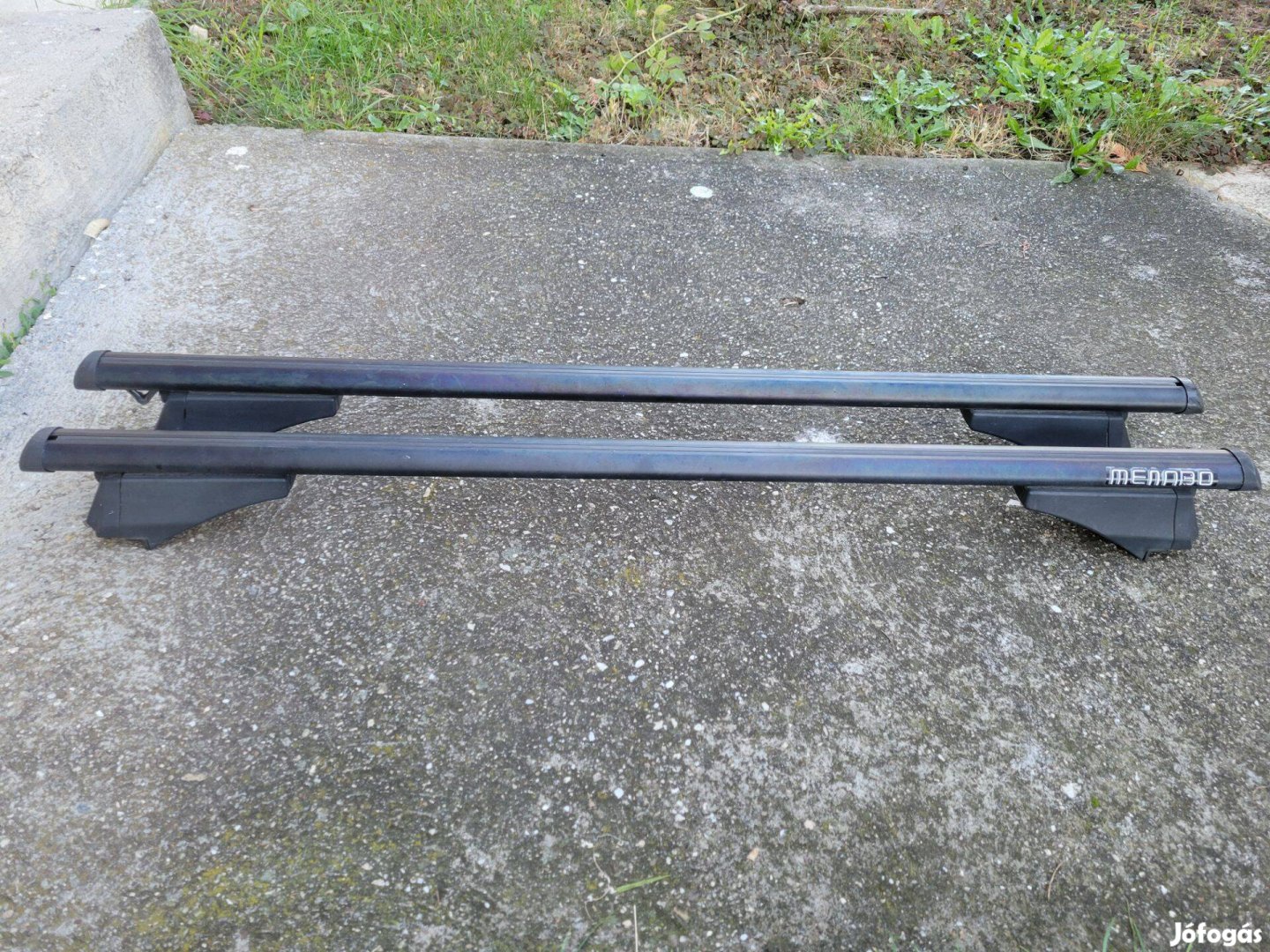 VW Passat kombin használt Menabo tetőcsomagtartó, tetőkorlát eladó!