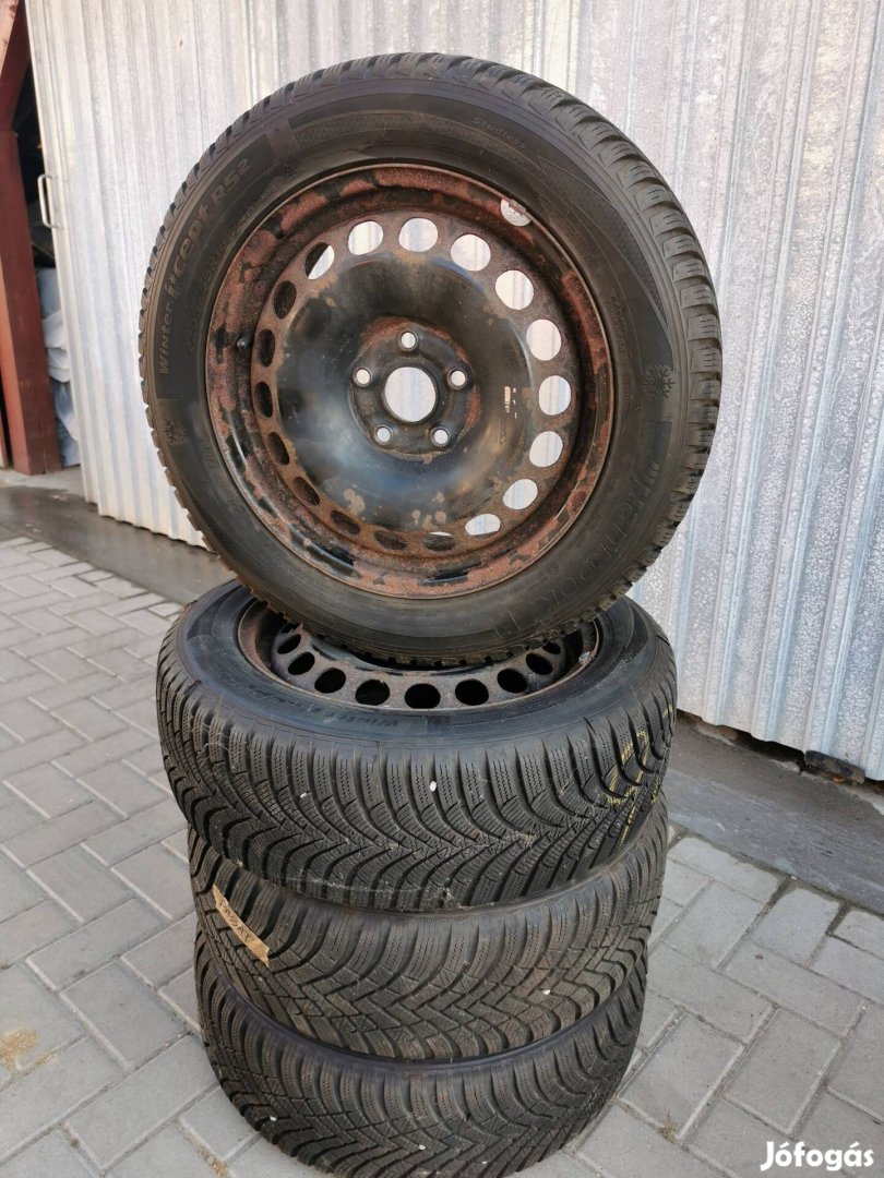 VW Passat télikerék garnitúra 5x112 